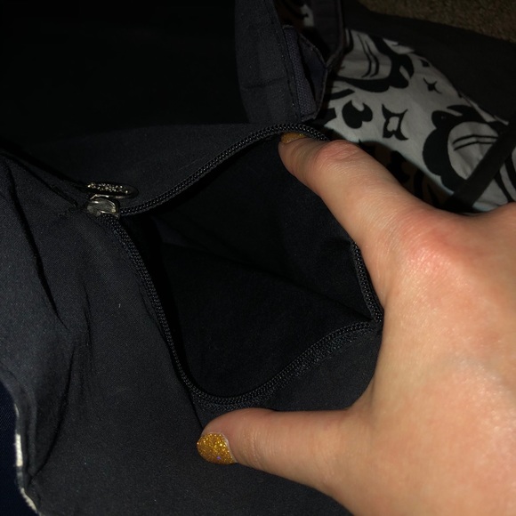 Alpha Xi Delta carry tote. - Picture 4 of 4